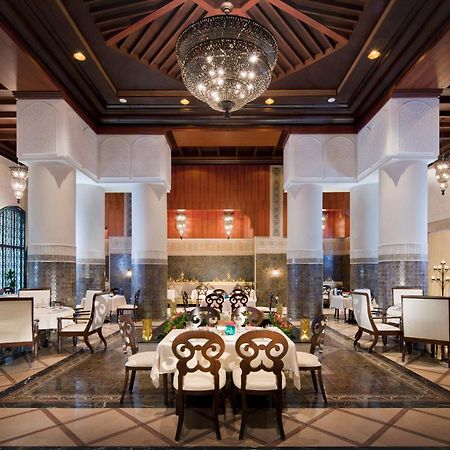 Jumeirah Zabeel Saray Dubai Esterno foto The restaurant