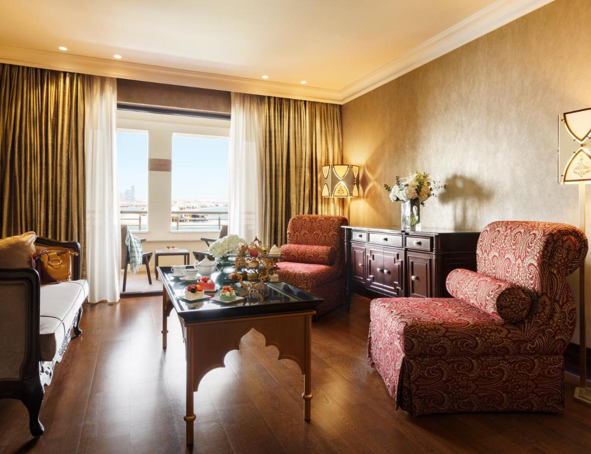 Jumeirah Zabeel Saray Dubai Esterno foto A suite at the hotel