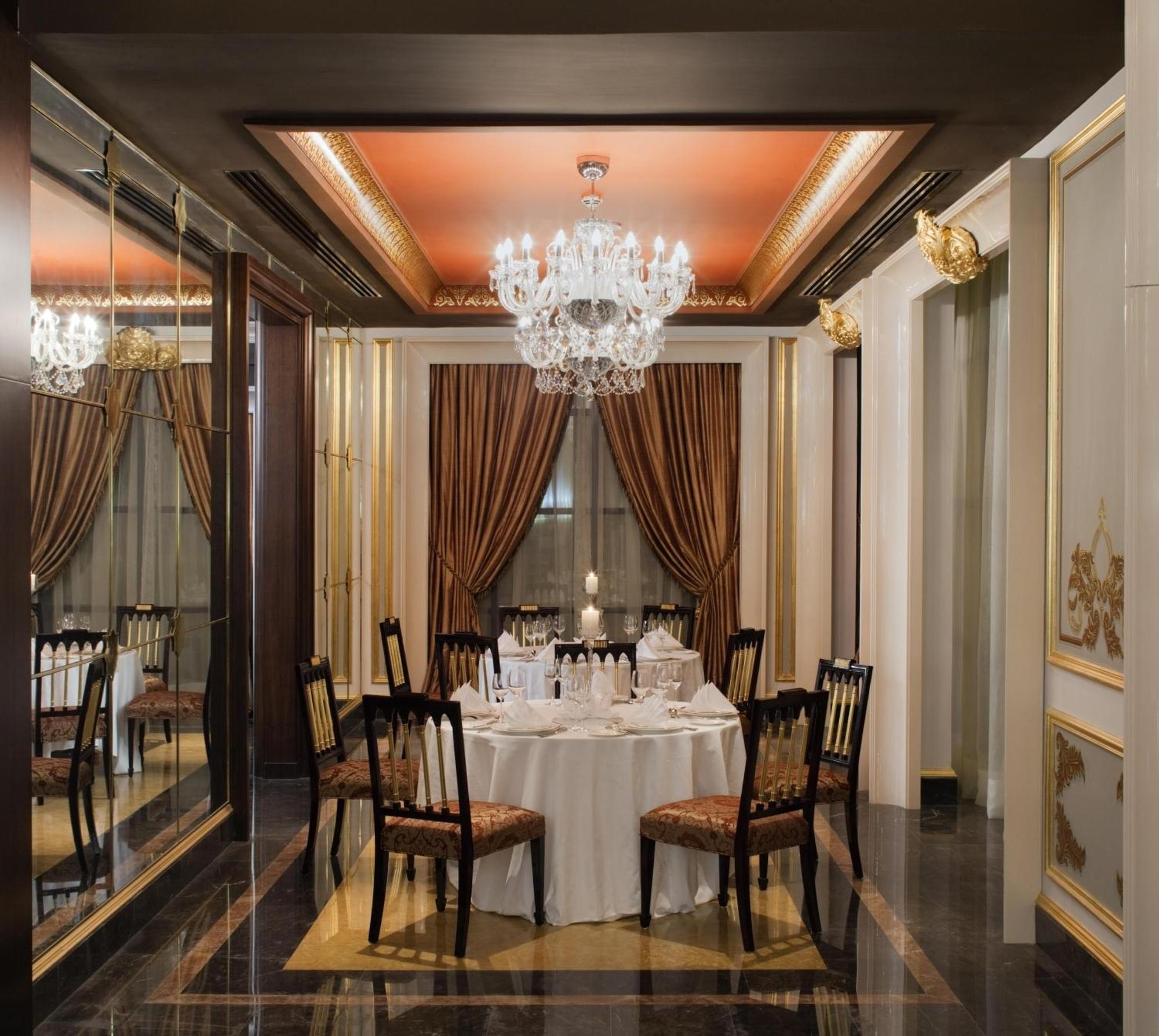 Jumeirah Zabeel Saray Dubai Esterno foto The restaurant